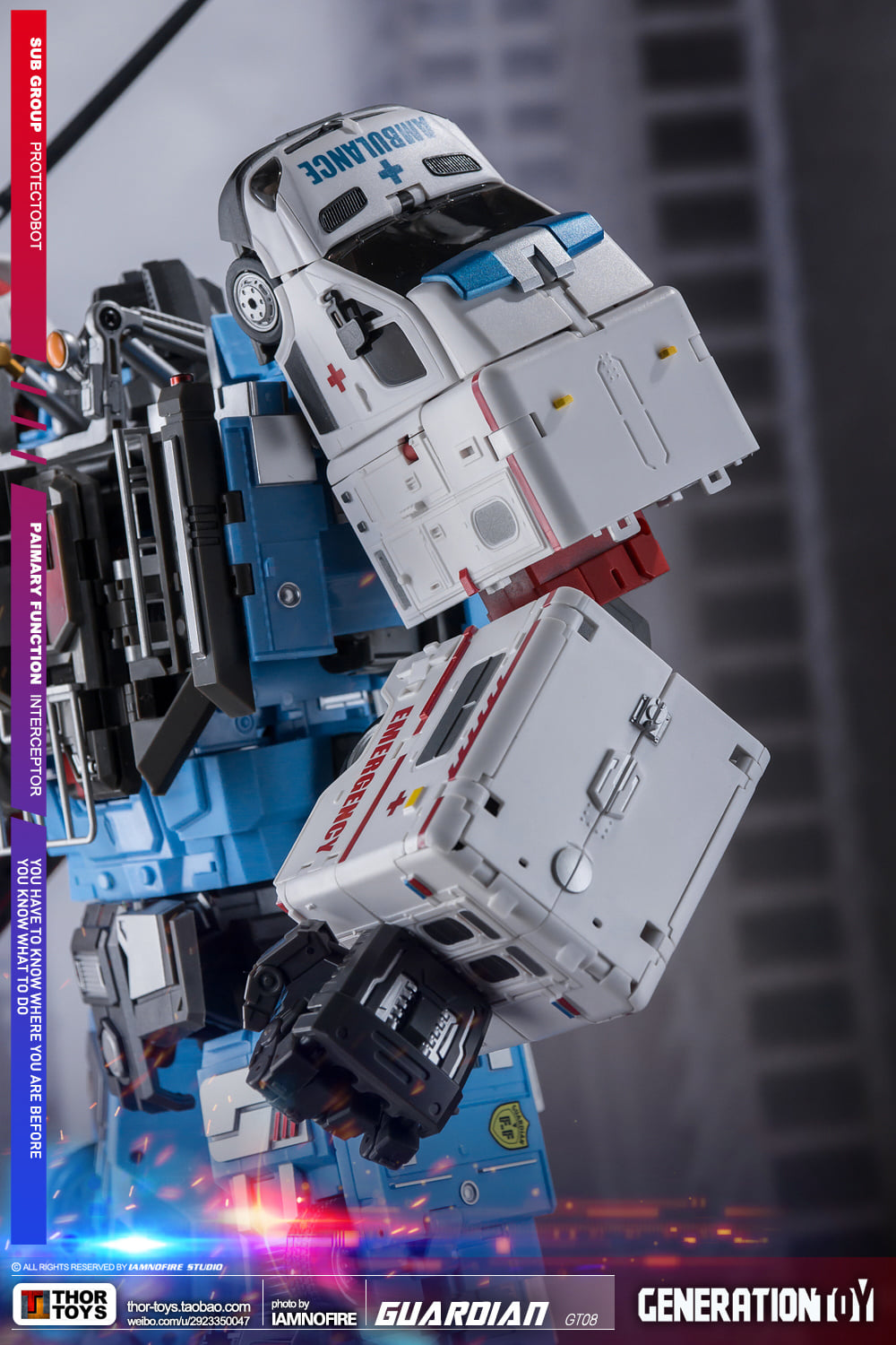 Generation Toy GT-8 Guardian Team (Defensor) Toy Photography by